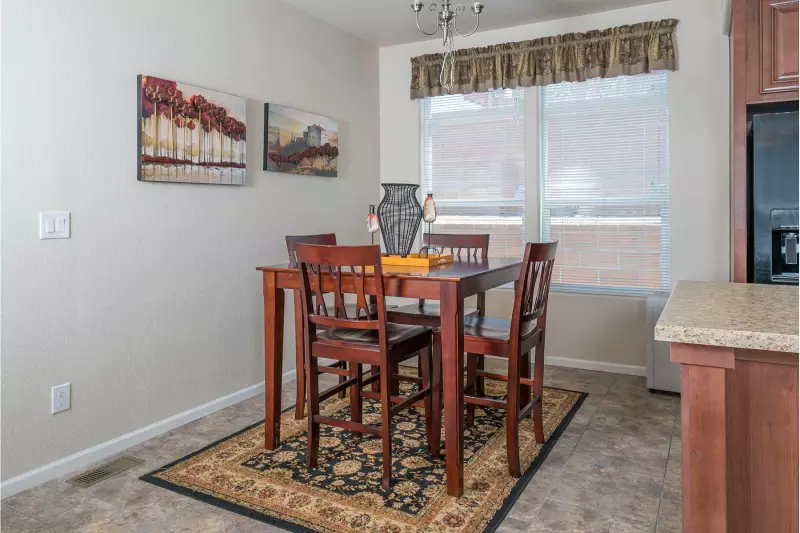 American freedom 2860e interior home features