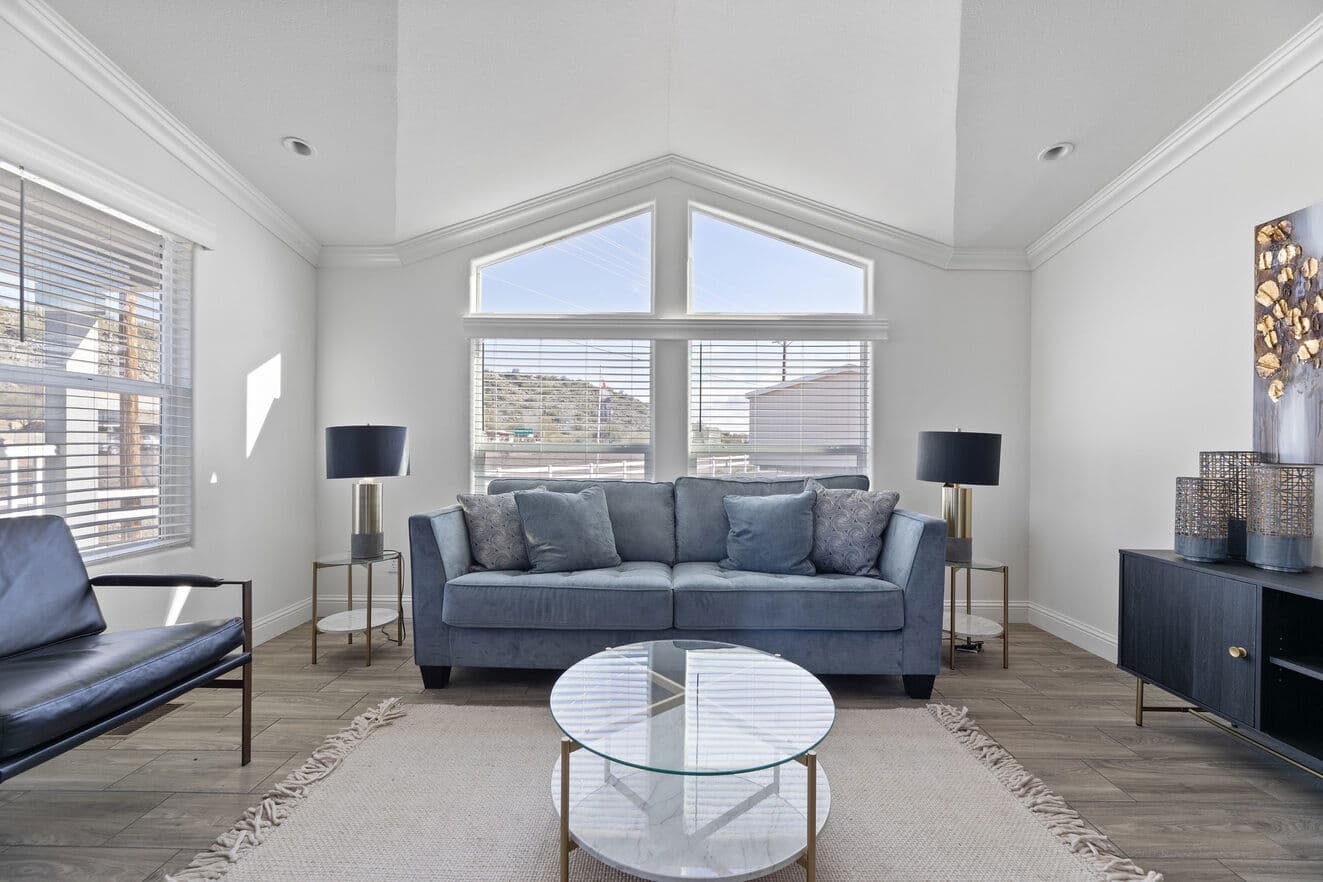 Sedona ridge interior home features