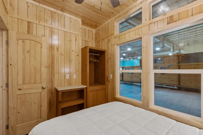 Apsn4110l w/ bunk room bedroom home features