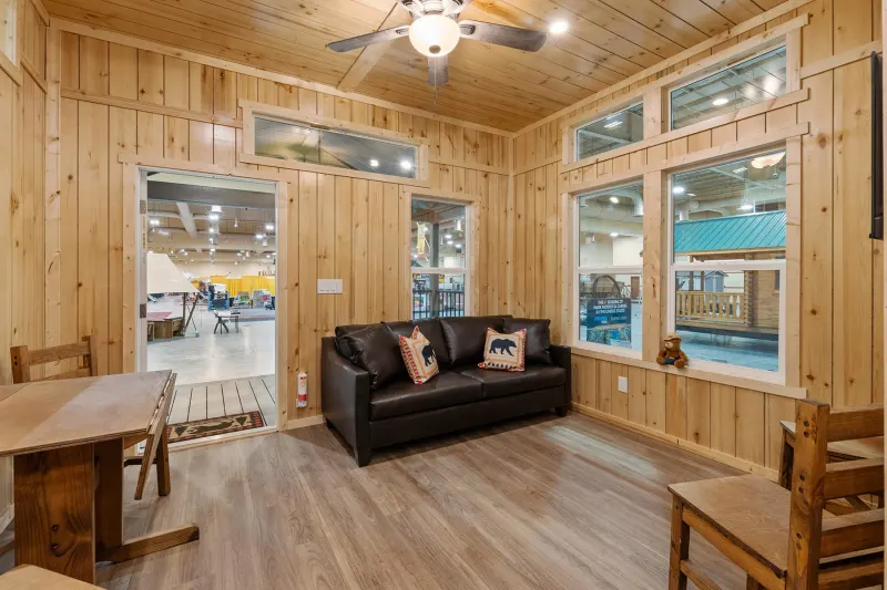 Apsn4110l w/ bunk room interior home features