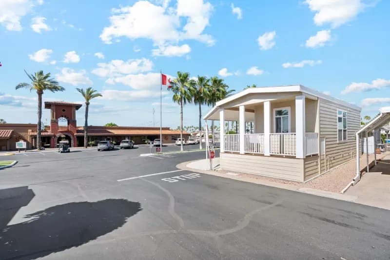 Desert vista apdv1531 elevation and exterior home features