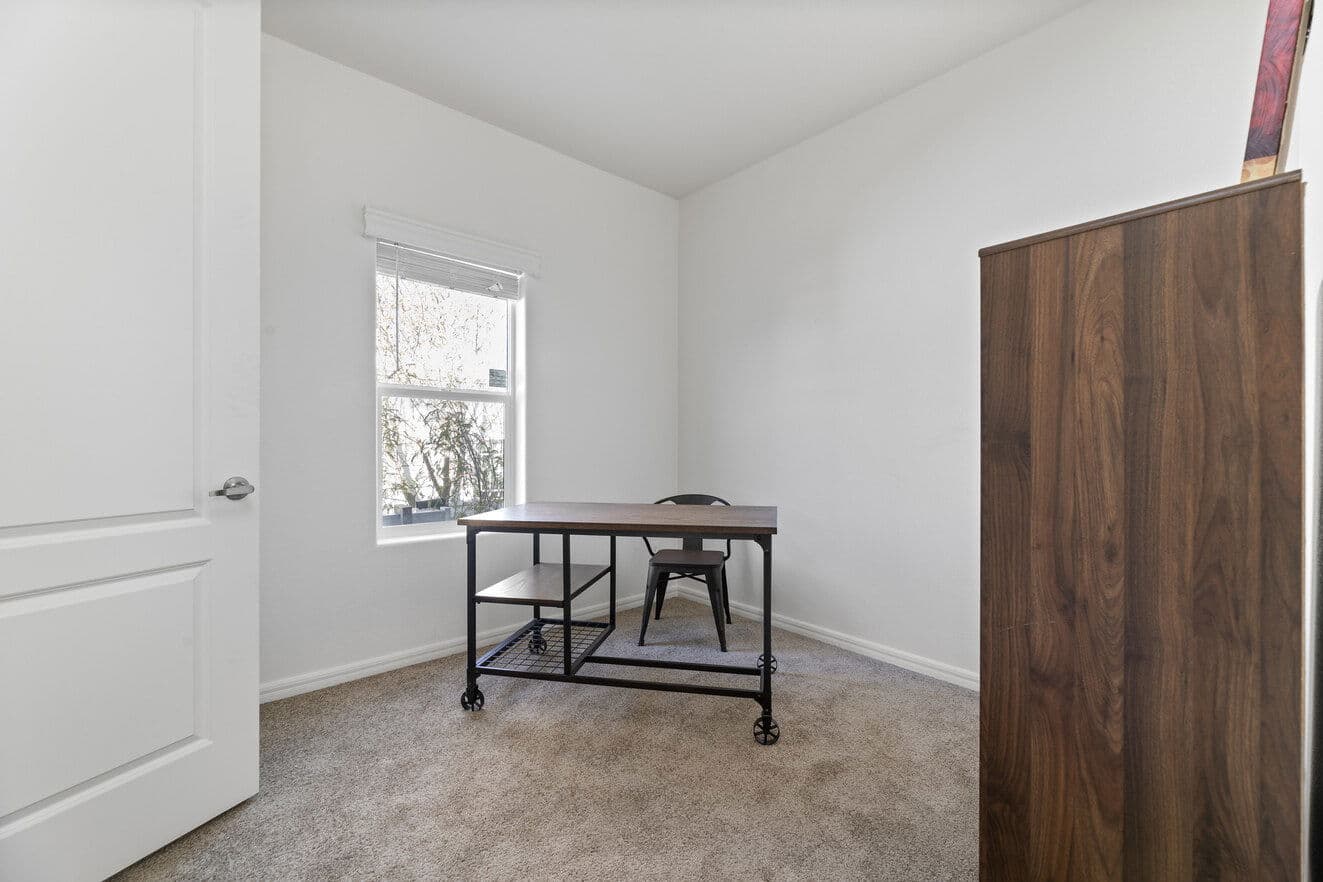 Pacifica  interior home features