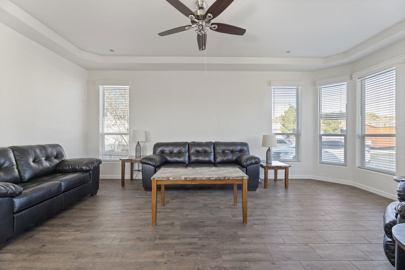 Pacifica  interior home features